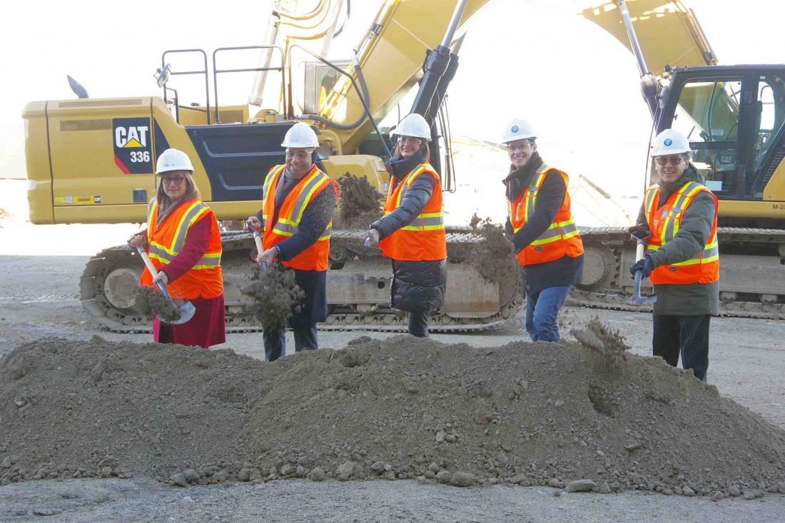 Work begins on Société de transport de Laval’s new all-electric garage