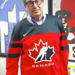 TLN3003GoldBloomHockeyCanadaBoard2