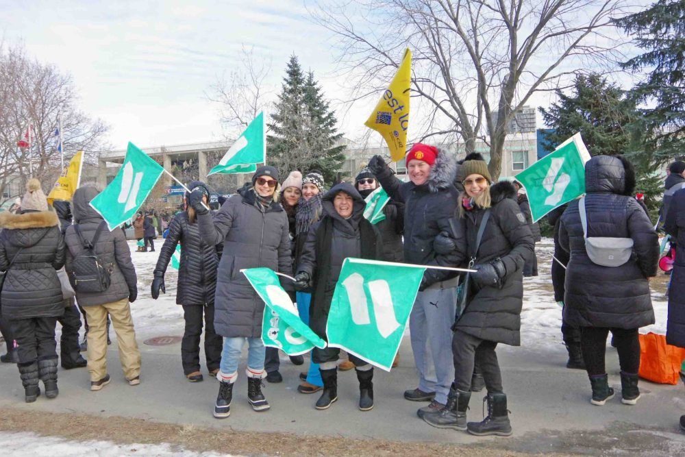 Laurier school board teachers vote to end strike