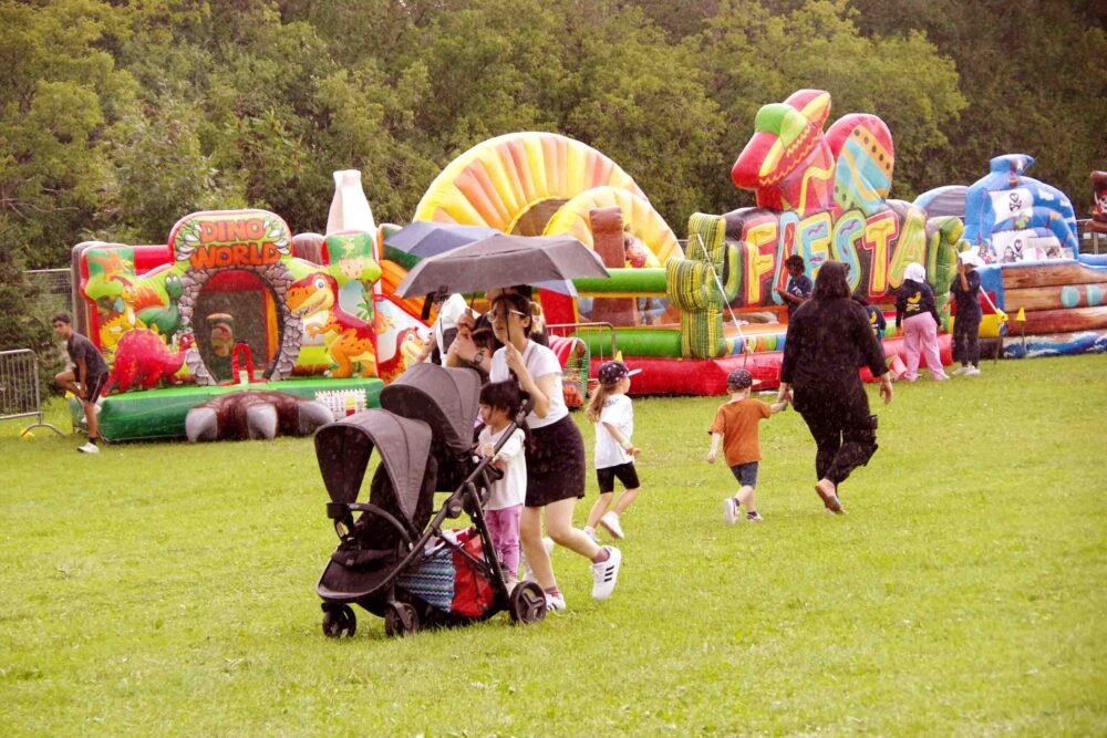 Mother Nature cuts down time families spent at Laval’s Fête de la Famille