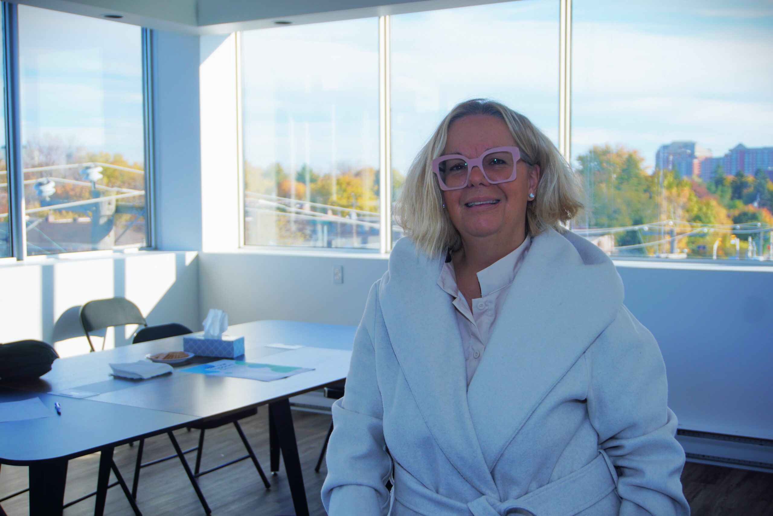 New Laval support group aids English community