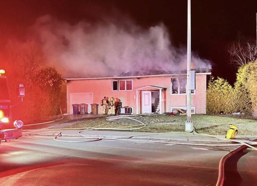 Fire inflicts serious damage on house in Duvernay