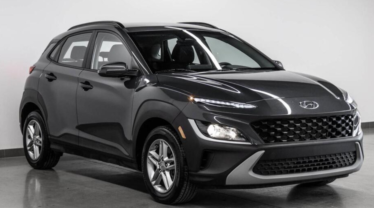 Laval Police seek video of January car crash in which two children died