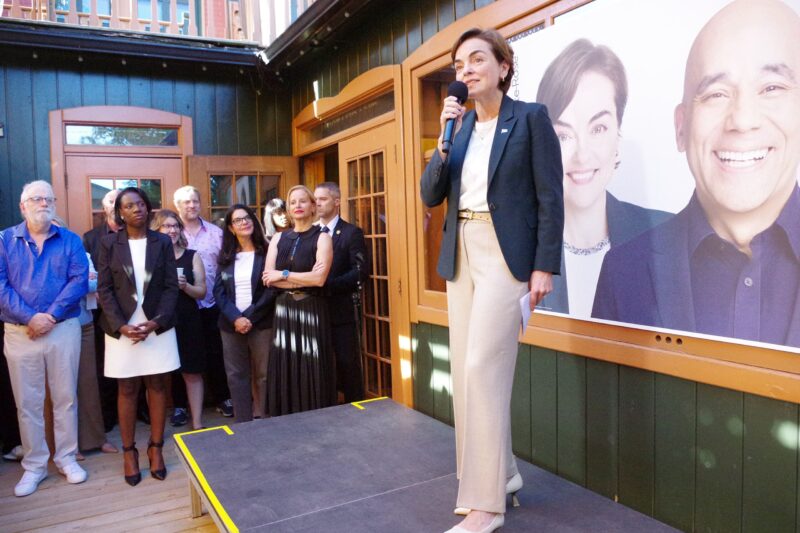 Enthusiastic Caquistes welcomed Christine Fréchette in Laval’s Vieux Sainte-Rose